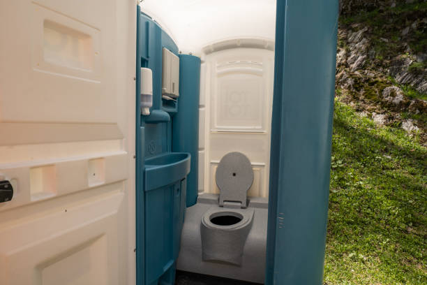 Best Porta potty delivery and setup  in Heflin, AL